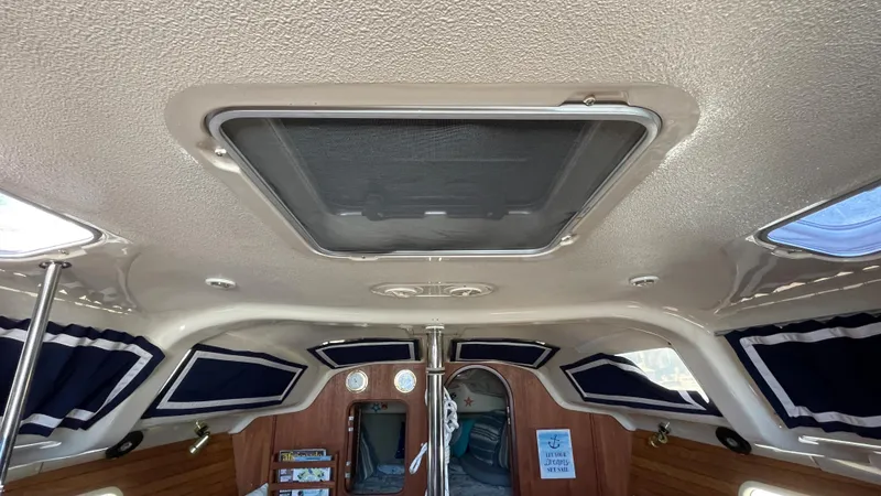1995 Hunter 336