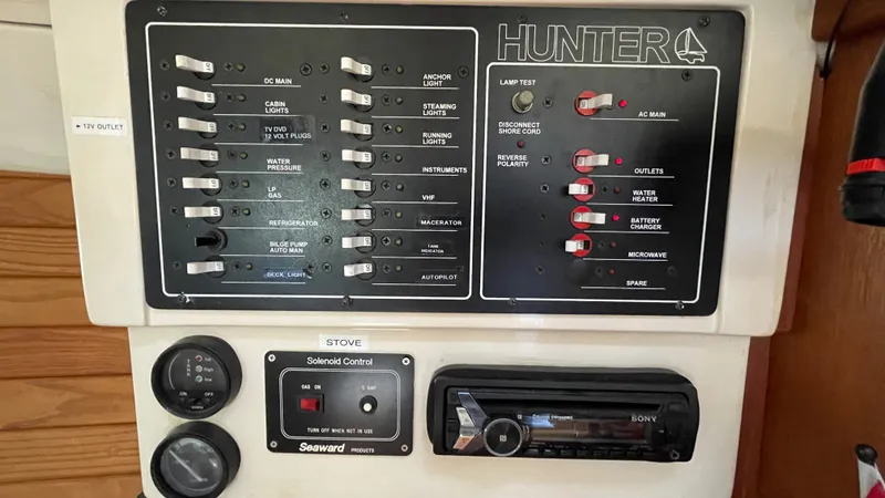 1995 Hunter 336