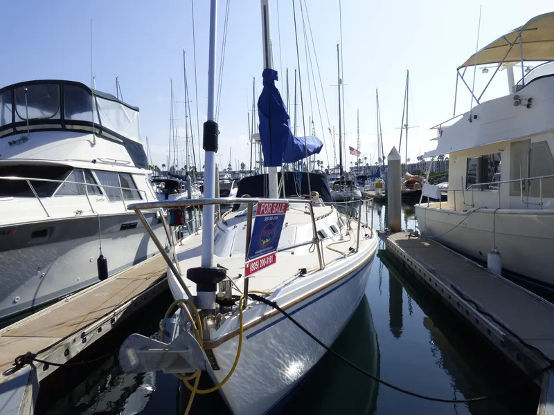 1987 Catalina 34