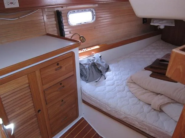 Aft Double berth