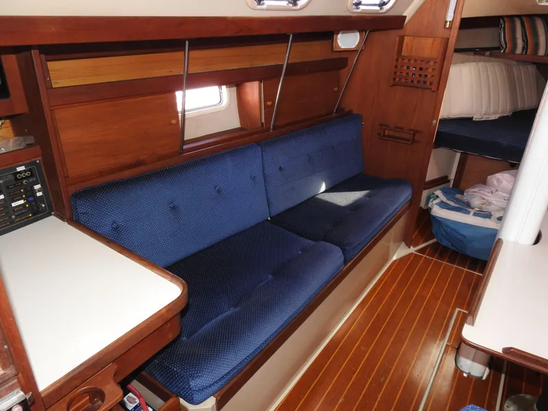 1988 Catalina 34