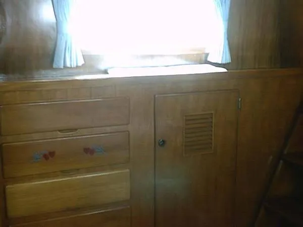 1977 Marine Trading Double Cabin