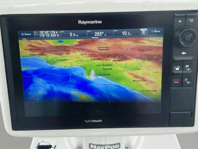 2017 Catalina 425
