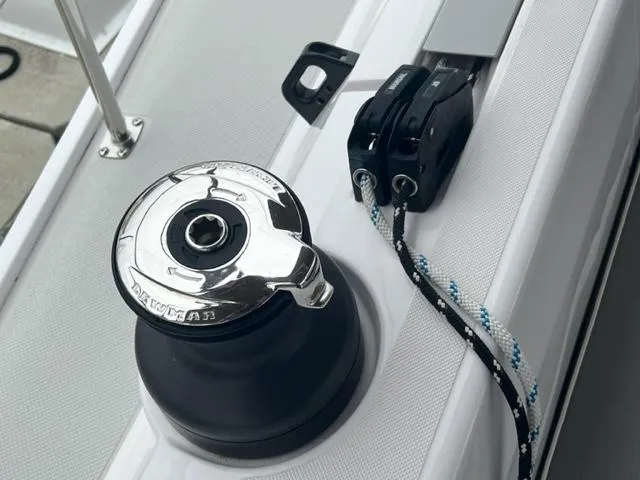 2017 Catalina 425