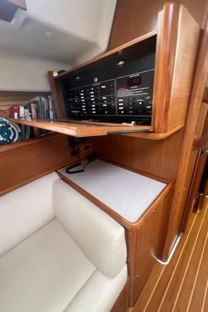 2017 Catalina 425
