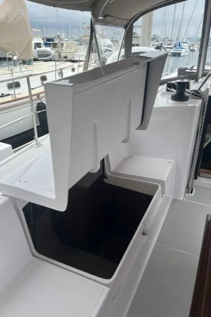 2017 Catalina 425