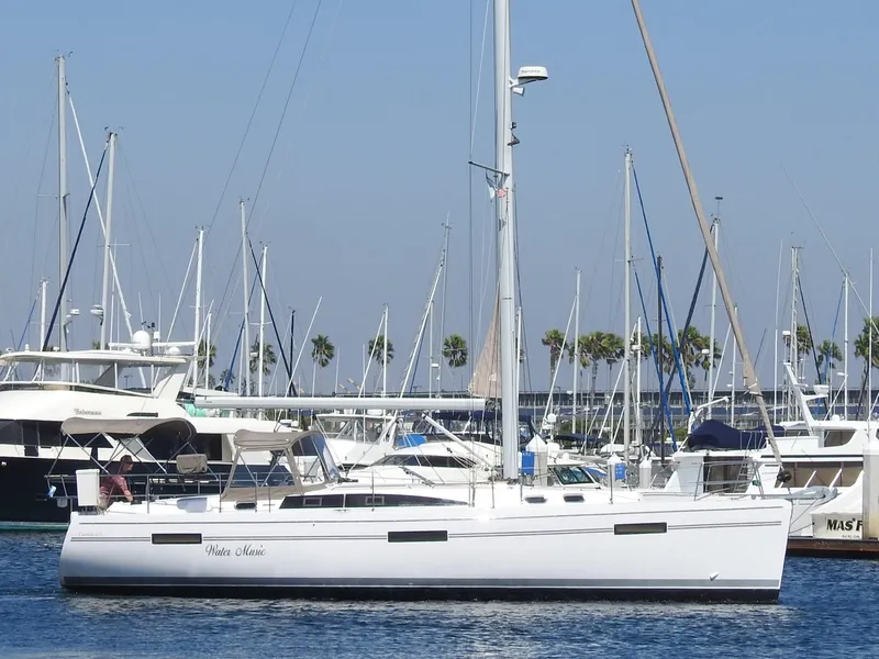 2017 Catalina 425