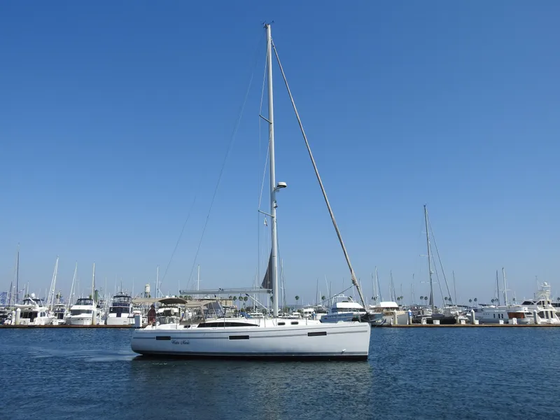 2017 Catalina 425