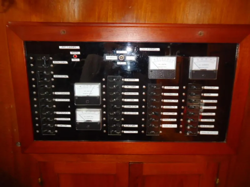 1982 Formosa 43 Performance Cruiser