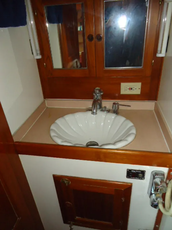 1982 Formosa 43 Performance Cruiser