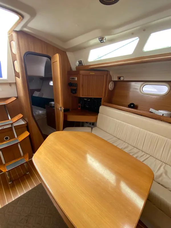 2003 Catalina 350