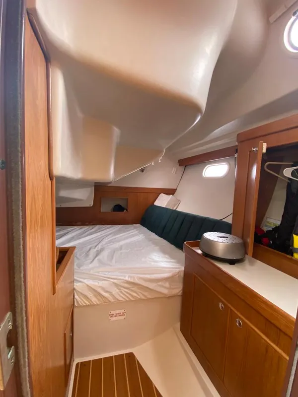 2003 Catalina 350