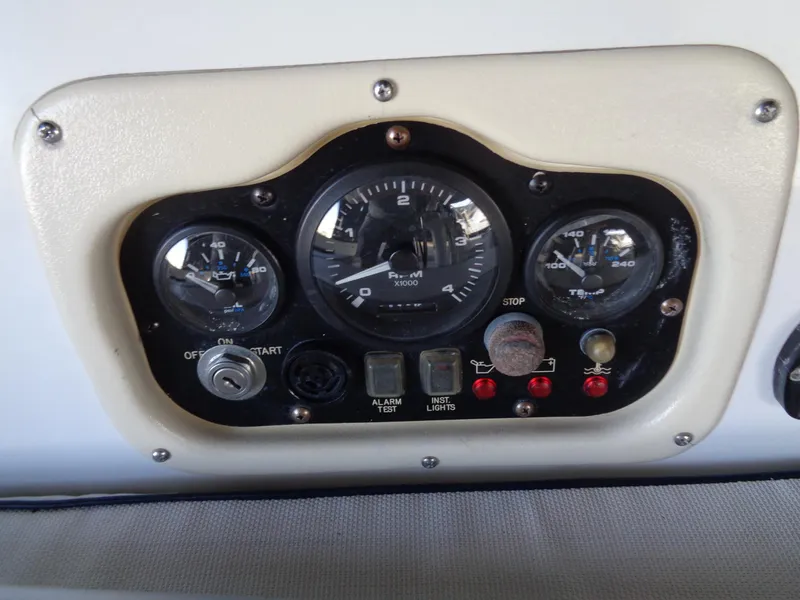 2000 Hunter Passage 450