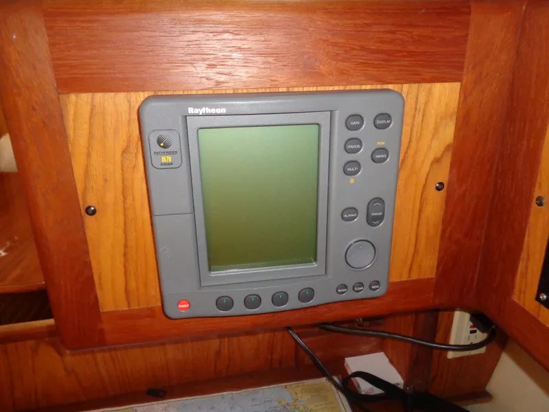 2000 Hunter Passage 450