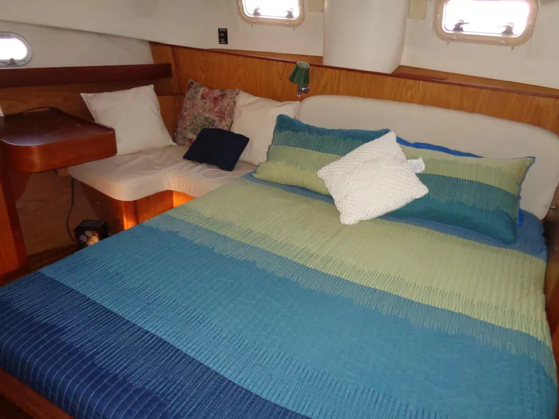 2000 Hunter Passage 450