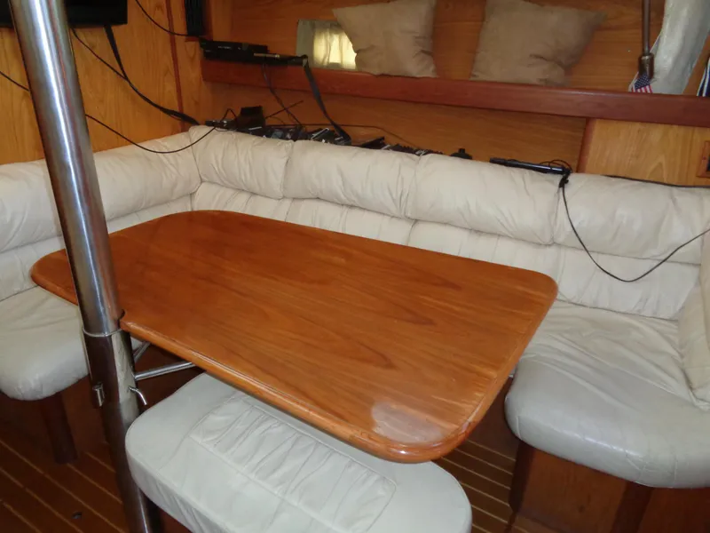 2000 Hunter Passage 450