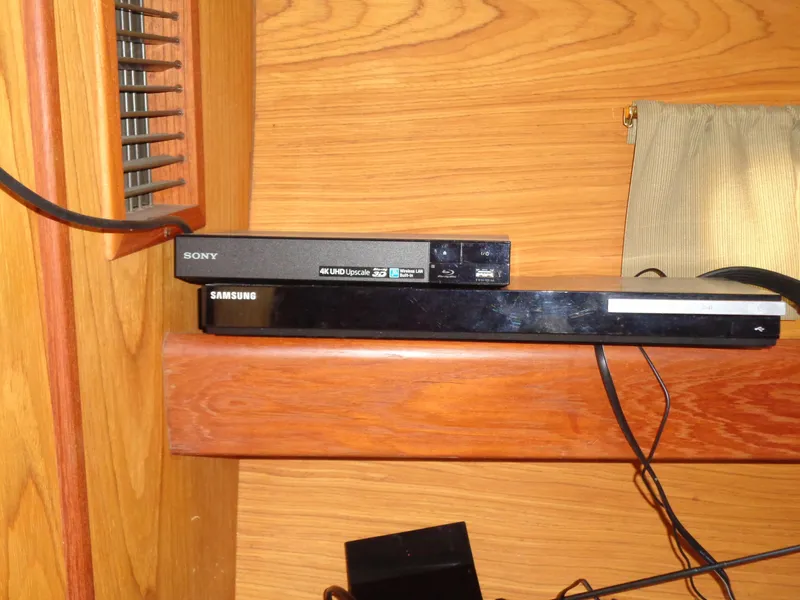 2000 Hunter Passage 450