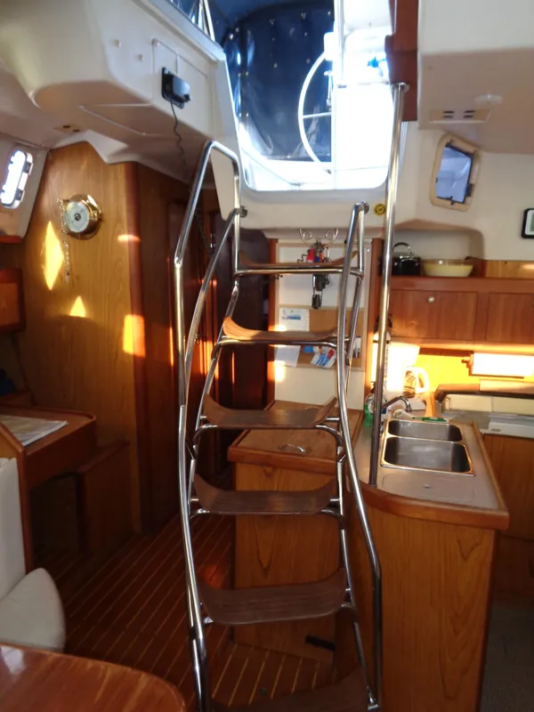 2000 Hunter Passage 450