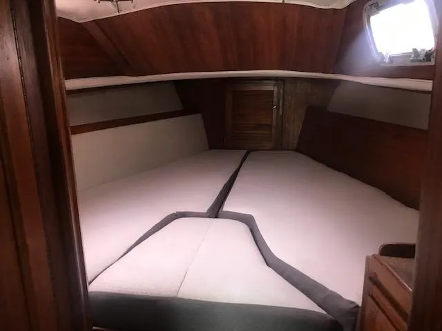 1972 Islander Sloop