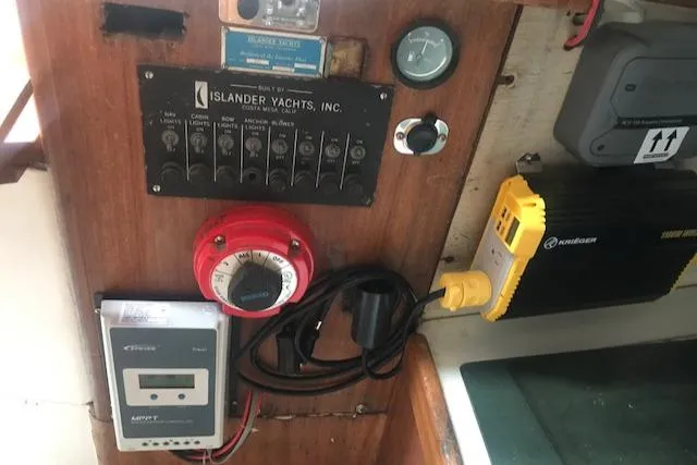 1972 Islander Sloop
