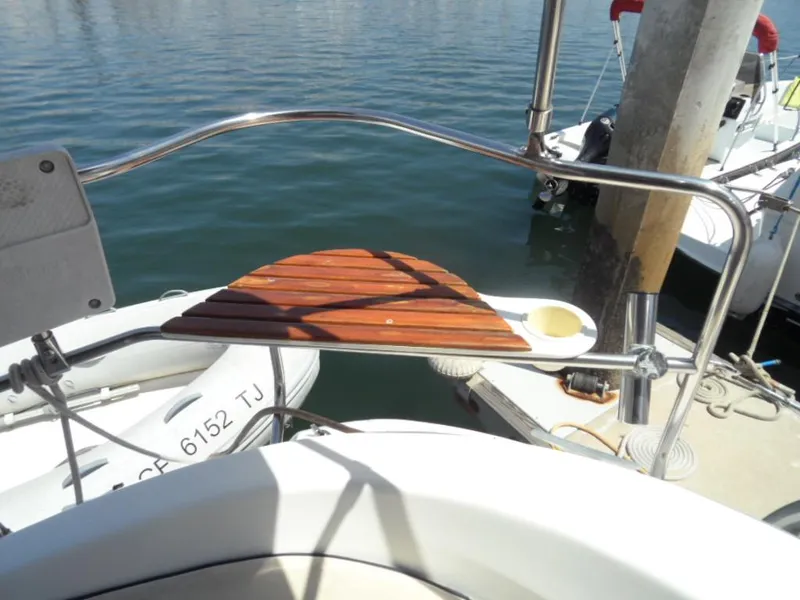 2000 Hunter 460