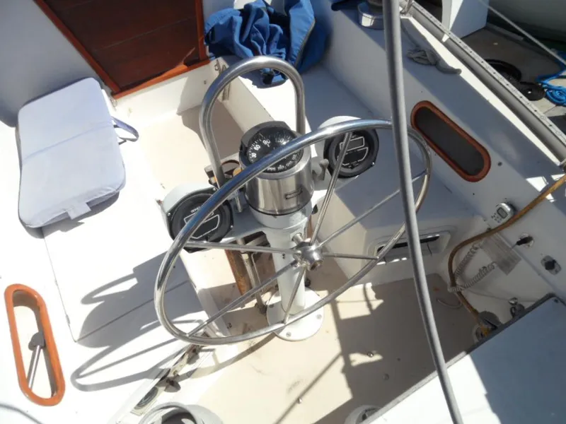 1983 Catalina 36