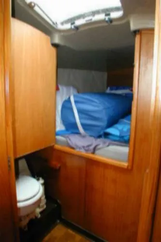 Forward Berth & Head