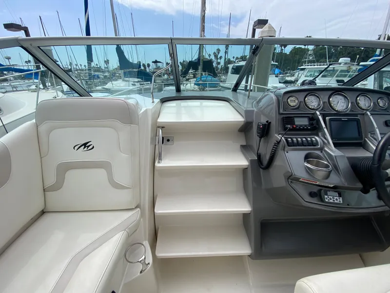 2010 Monterey 260 SCR