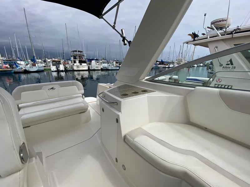 2010 Monterey 260 SCR