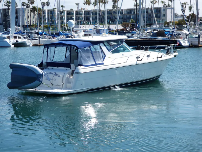 1998 Tiara Yachts 4000 Express