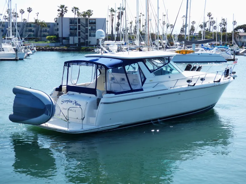 1998 Tiara Yachts 4000 Express