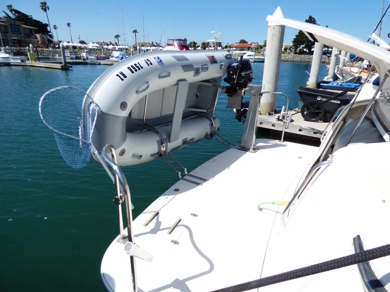 1998 Tiara Yachts 4000 Express