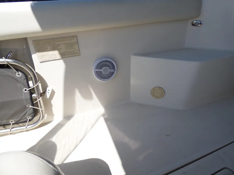 1998 Tiara Yachts 4000 Express