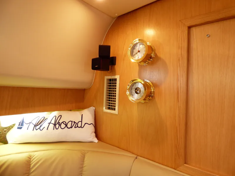 1998 Tiara Yachts 4000 Express