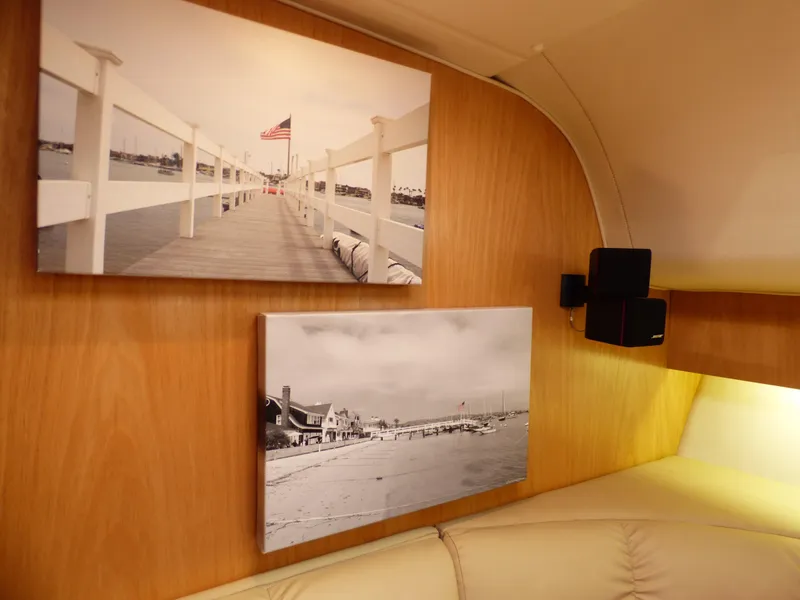1998 Tiara Yachts 4000 Express