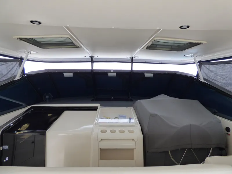 1998 Tiara Yachts 4000 Express