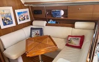 2012 Catalina 355