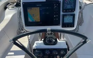 2012 Catalina 355