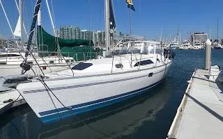 2012 Catalina 355
