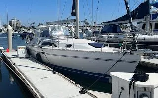 2012 Catalina 355