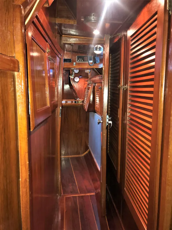 1981 Yorktown 41 CC