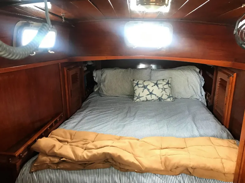 1981 Yorktown 41 CC