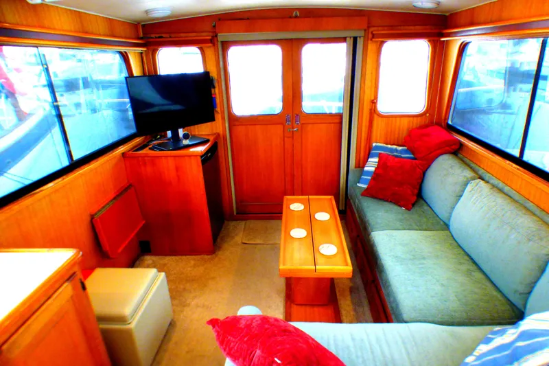 1982 Californian 38 LRC Sedan