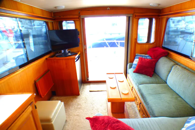 1982 Californian 38 LRC Sedan