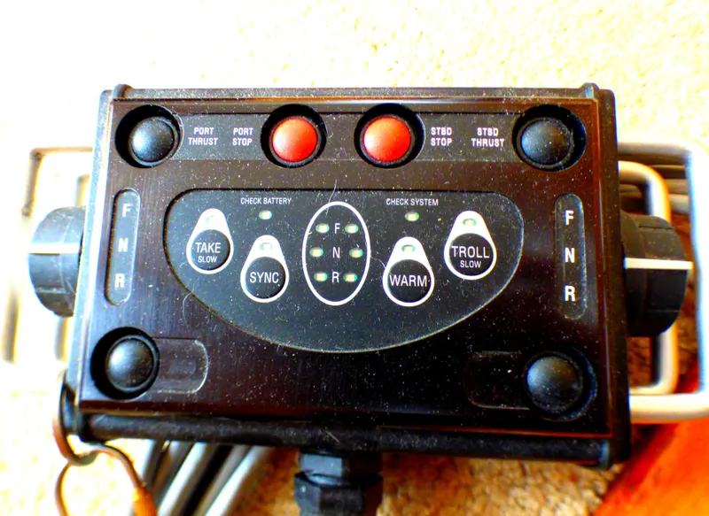 1982 Californian 38 LRC Sedan