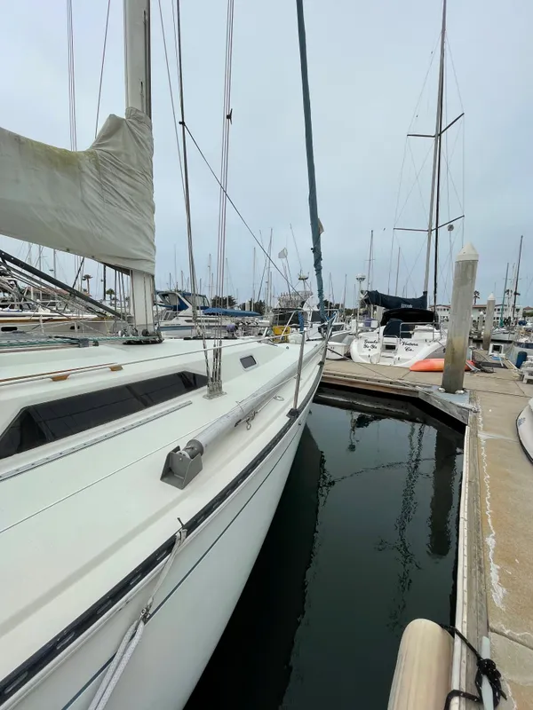 1987 C&C Fiberglass 38-3