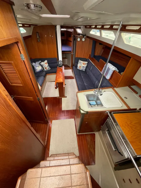 1987 C&C Fiberglass 38-3
