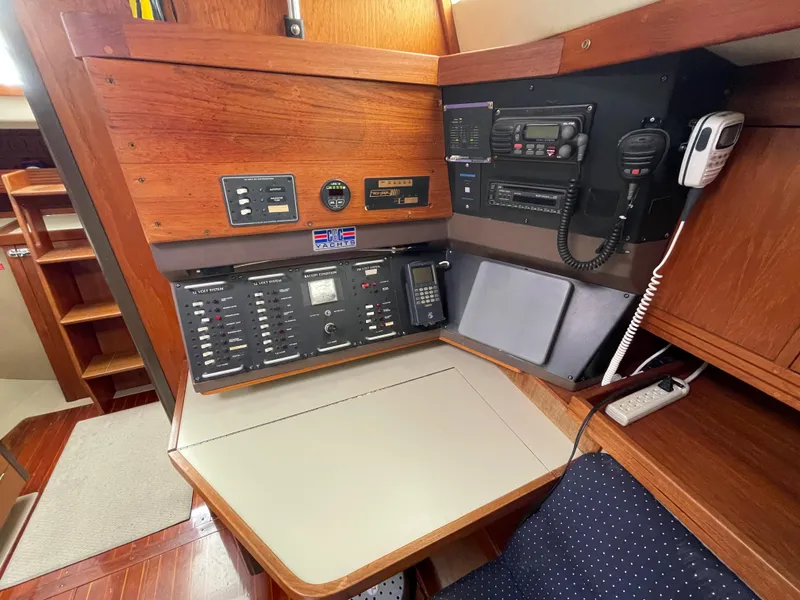 1987 C&C Fiberglass 38-3