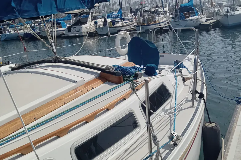 1984 Catalina 30