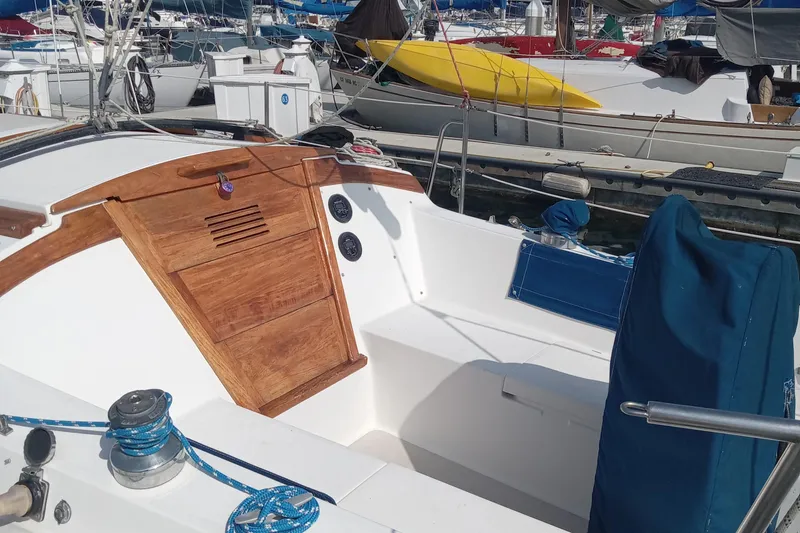 1984 Catalina 30